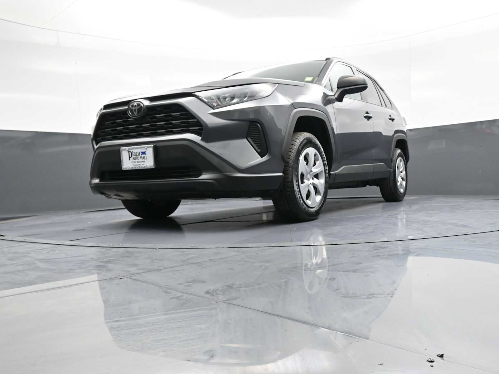 Used 2020 Toyota RAV4 LE w/ All Weather Liner Package AWD/4WD image 25