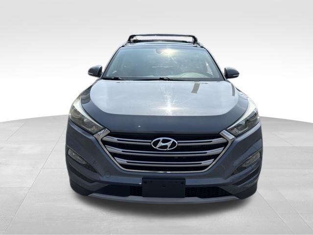 Used 2018 Hyundai Tucson Limited w/ Ultimate Package 02 FWD image 3