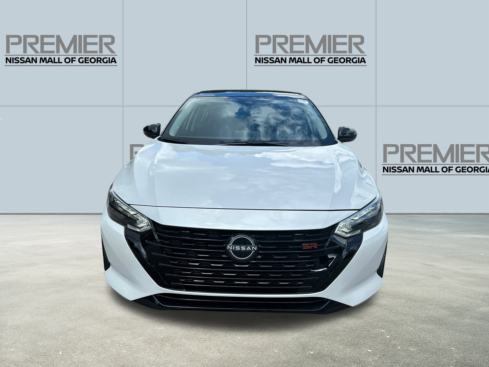 New 2025 Nissan Sentra SR w/ Midnight Edition image 2