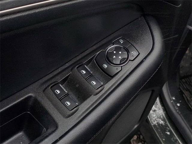 Certified 2022 Ford Edge SEL w/ Convenience Package image 8