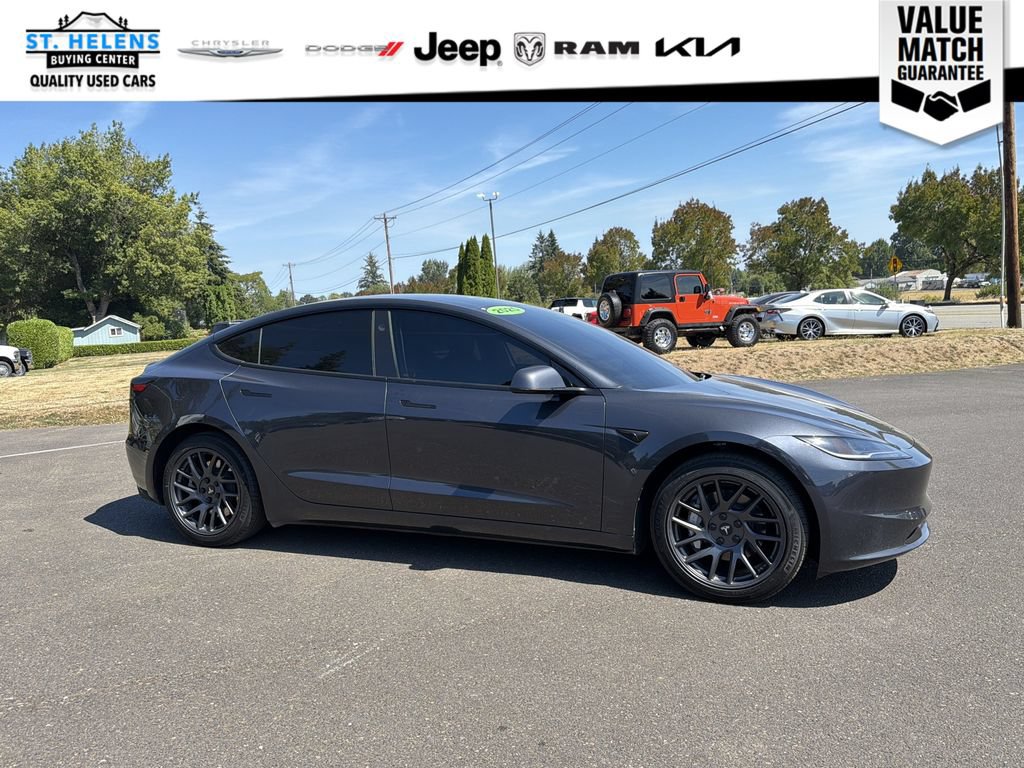 Used 2025 Tesla Model 3 Long Range RWD image 9