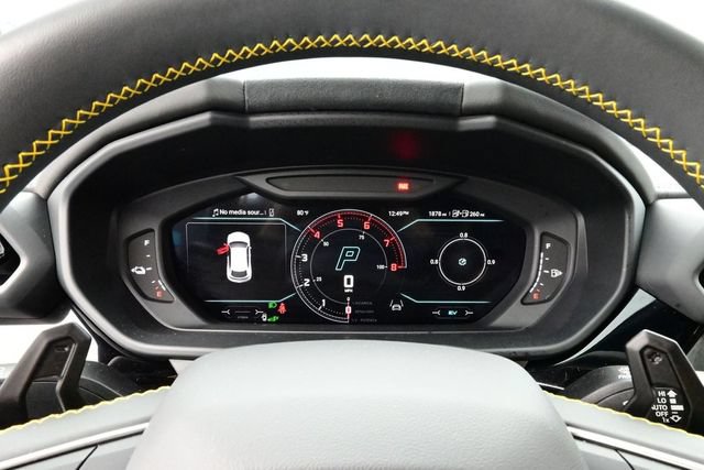 Used 2025 Lamborghini Urus SE AWD/4WD image 9