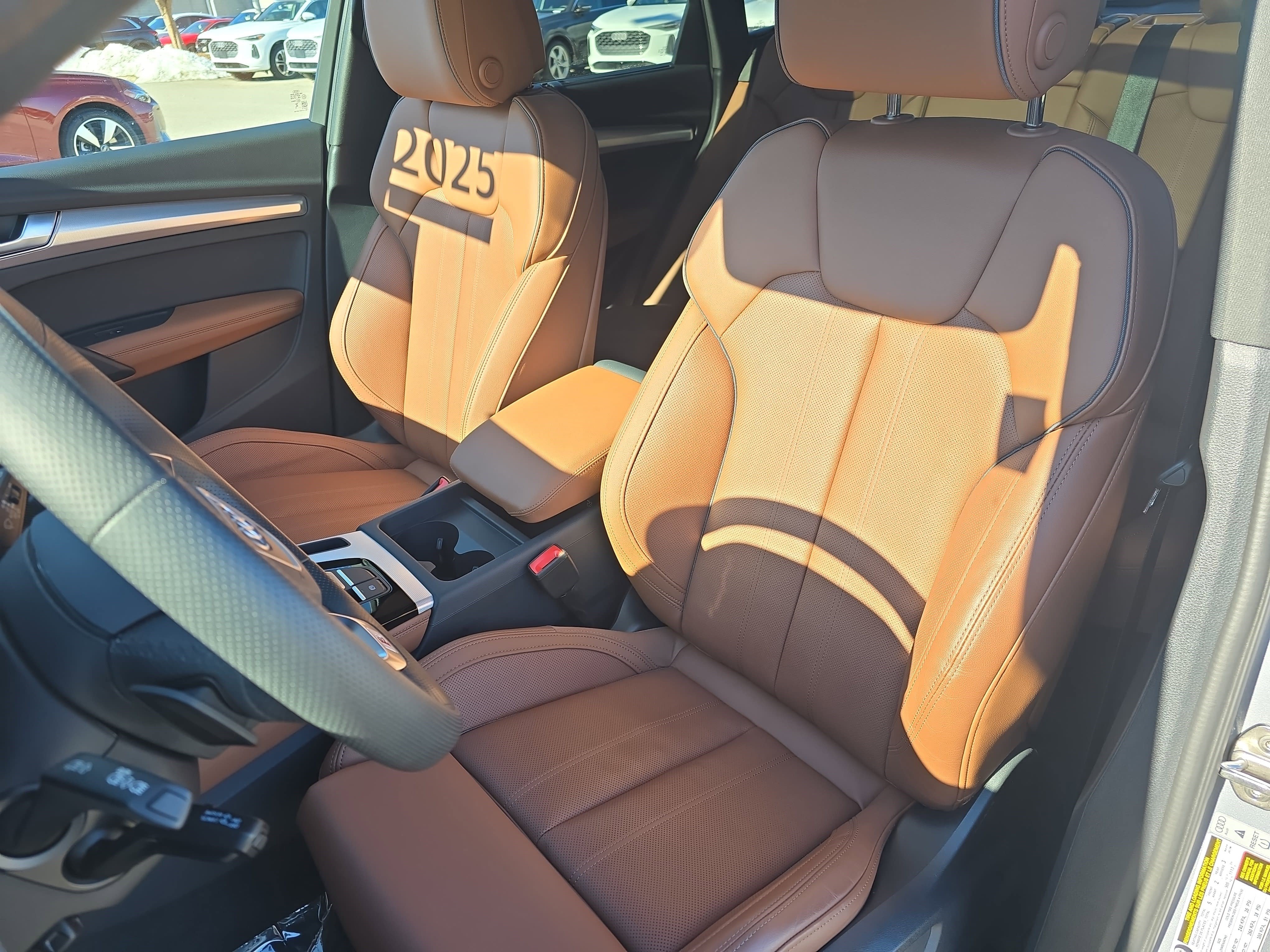 Certified 2025 Audi Q5 2.0T Premium Plus w/ Premium Plus Package image 15