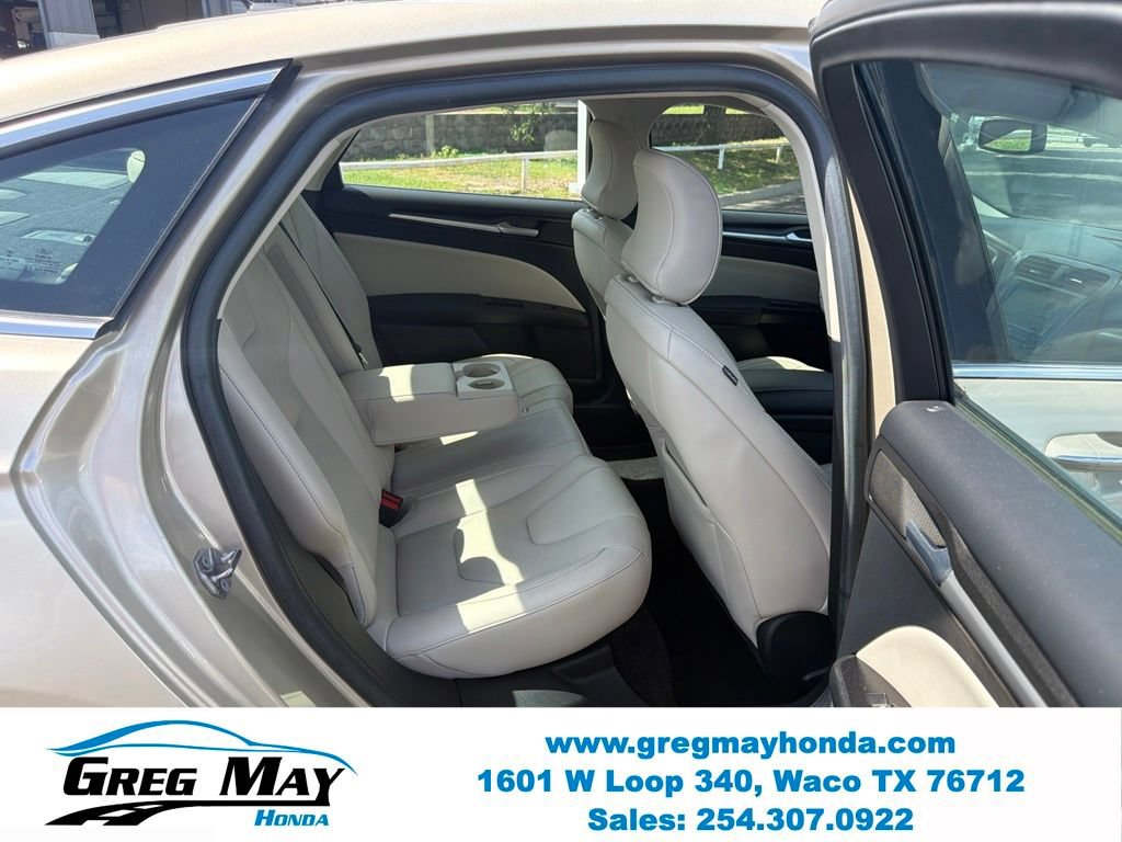 Used 2017 Ford Fusion Titanium AWD/4WD image 28