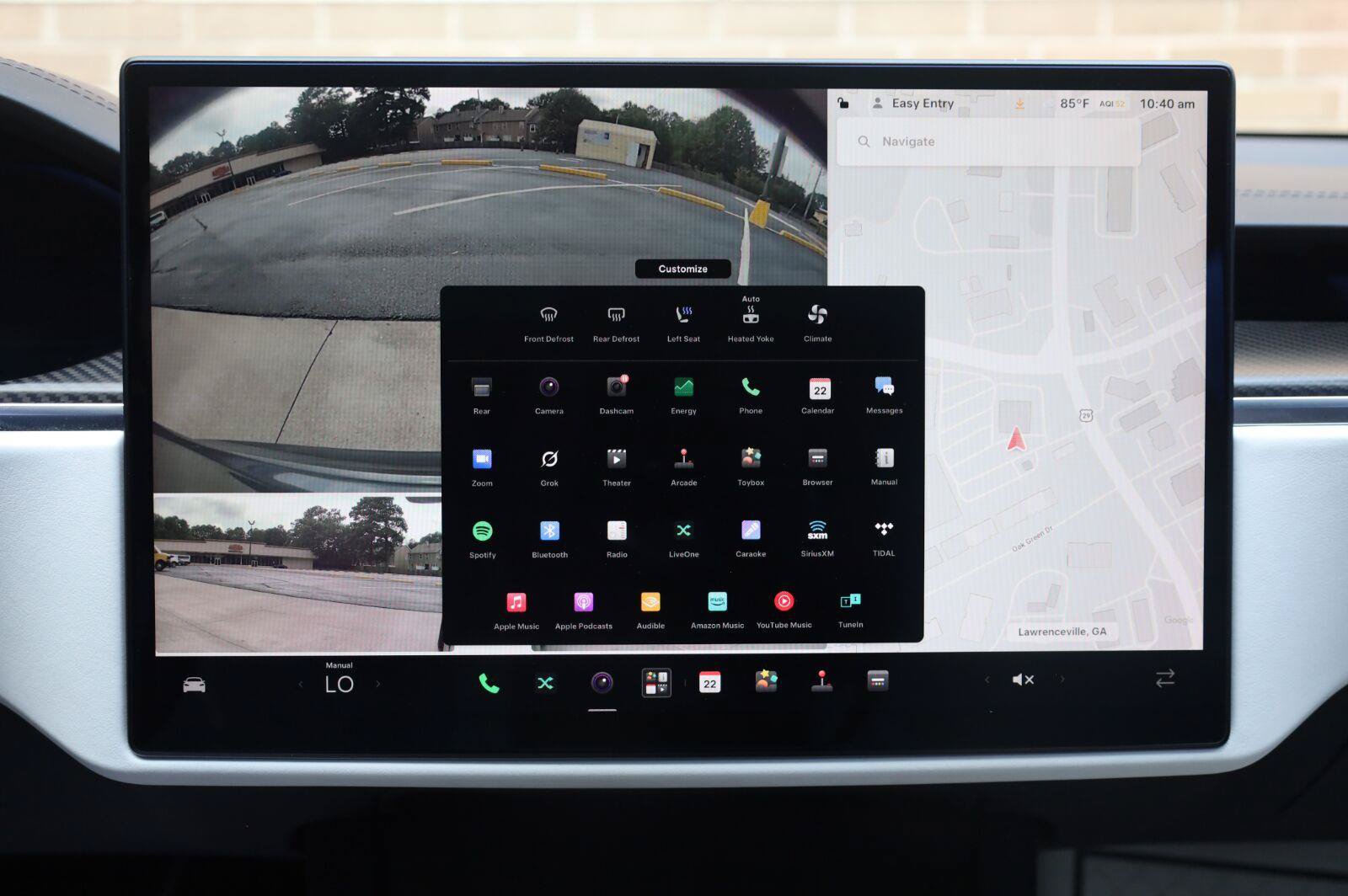Used 2022 Tesla Model S Plaid AWD/4WD image 32