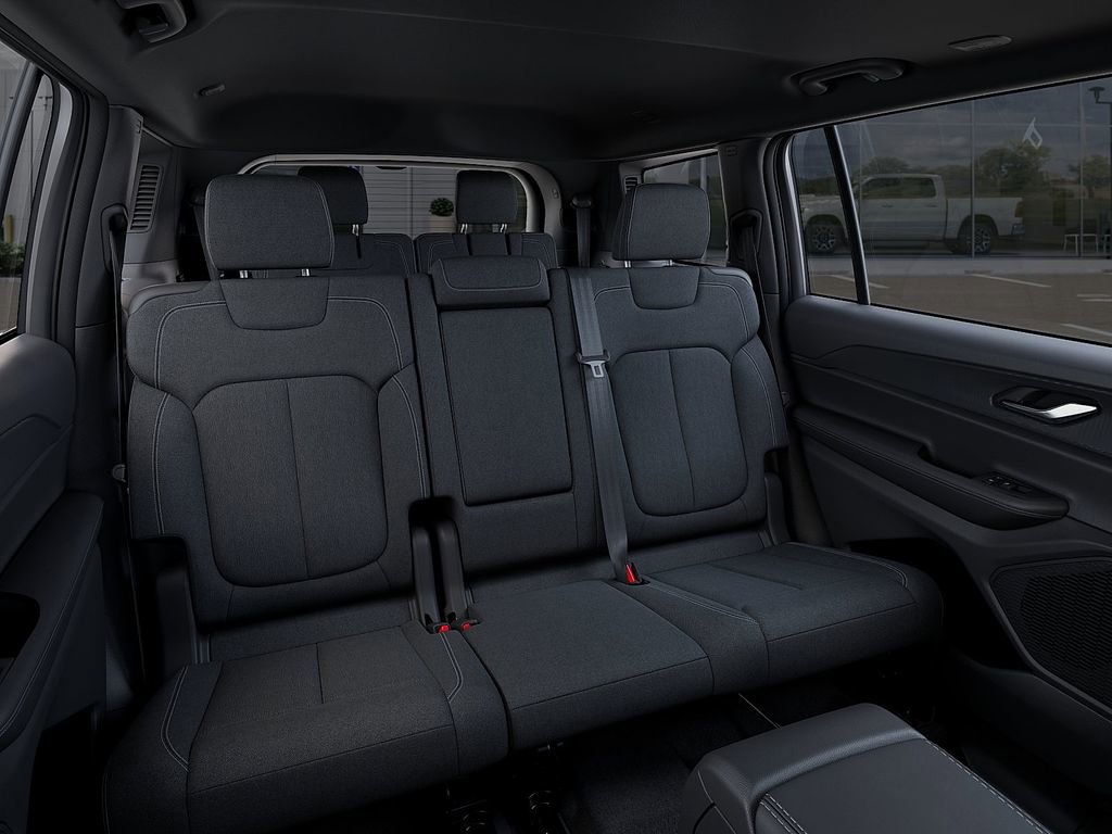 New 2025 Jeep Grand Cherokee L Laredo w/ Luxury Tech Group I image 15