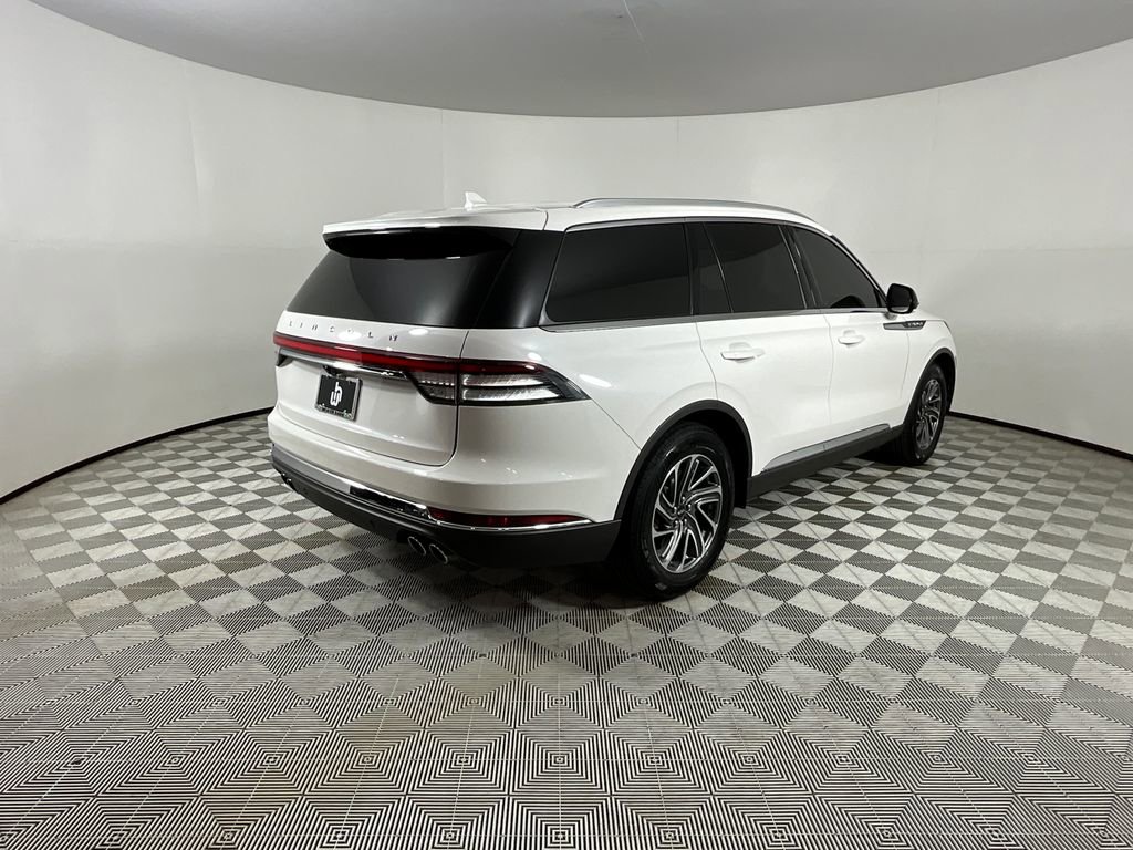 Used 2021 Lincoln Aviator 2WD image 4