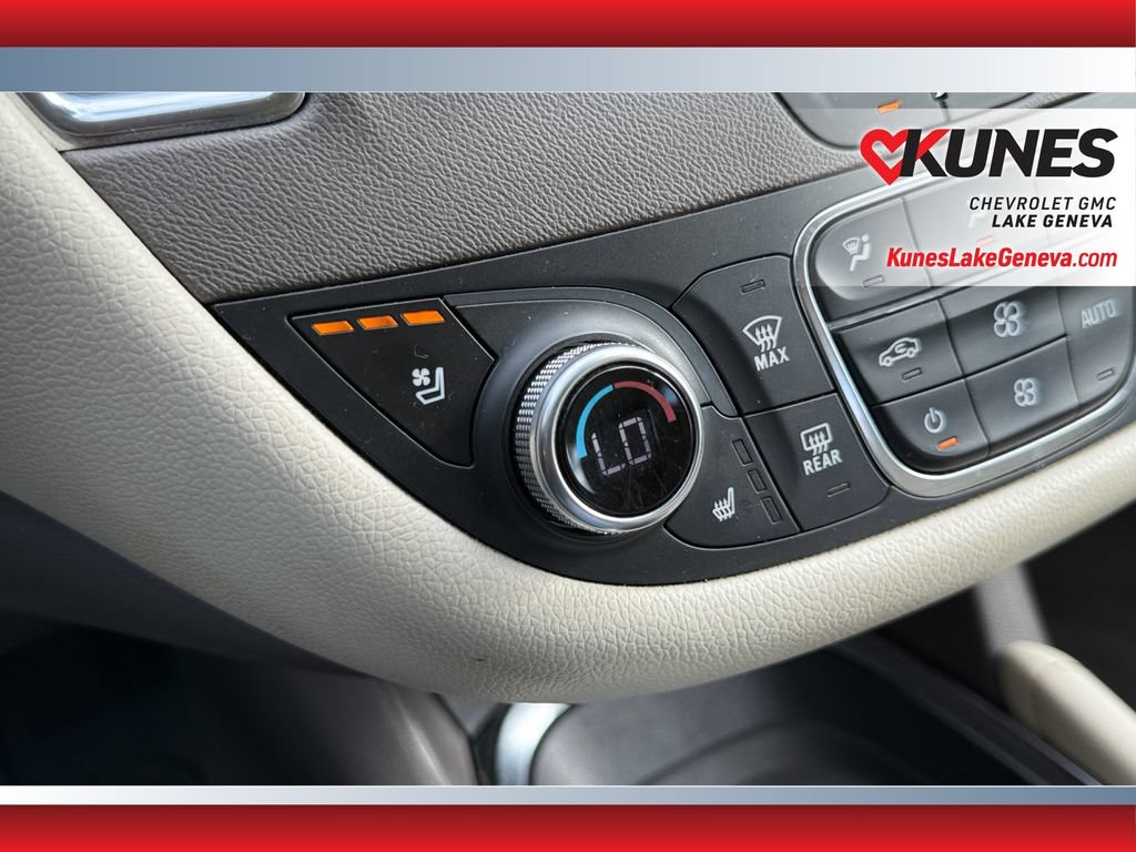 Used 2024 Chevrolet Malibu LT FWD image 32