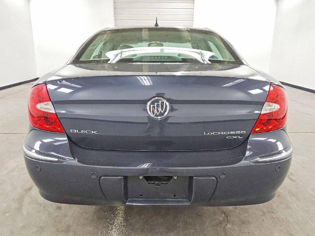 Used 2008 Buick LaCrosse CXL w/ Driver Confidence Package FWD image 5