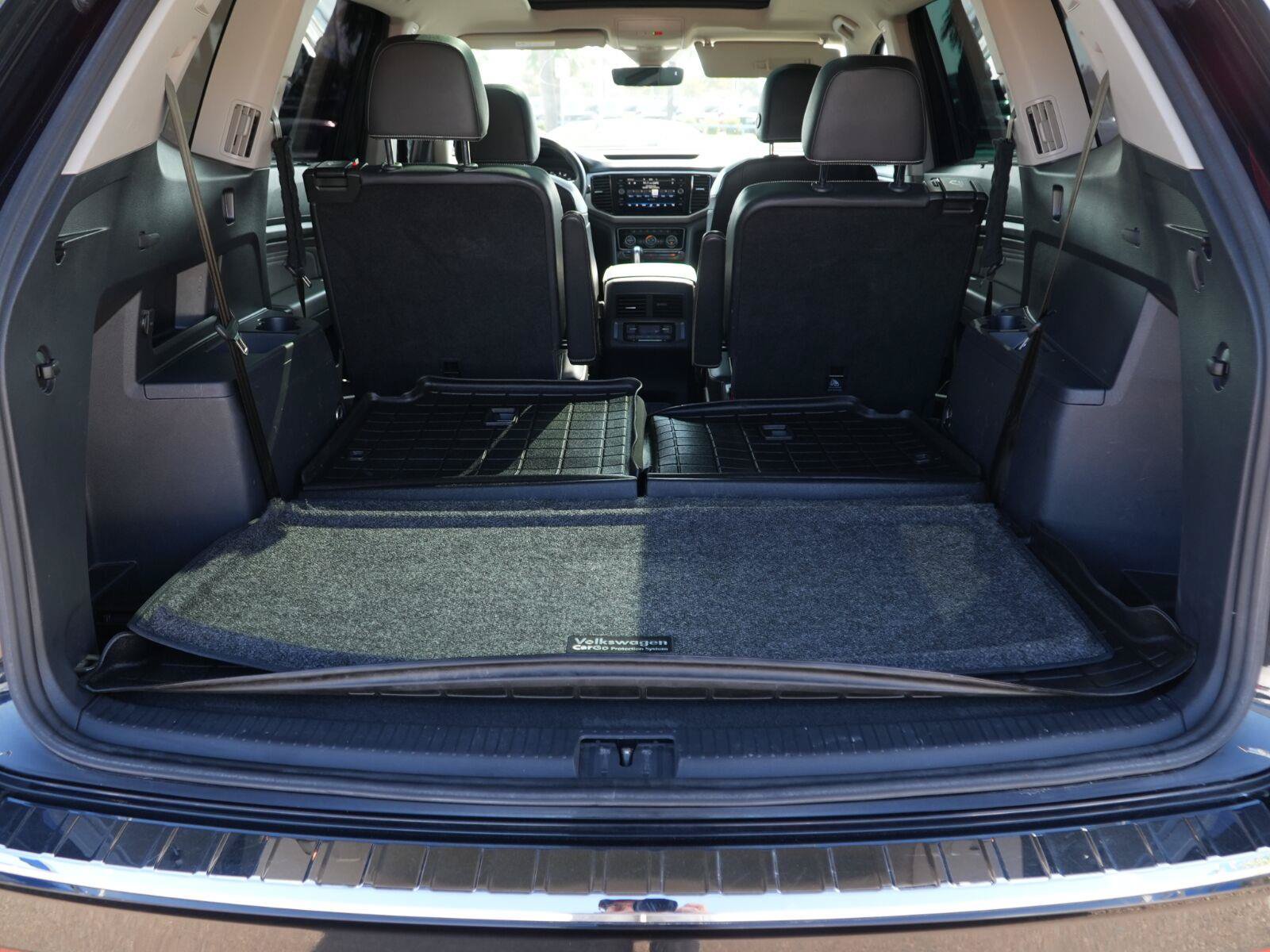 Used 2023 Volkswagen Atlas SEL Premium AWD/4WD image 14
