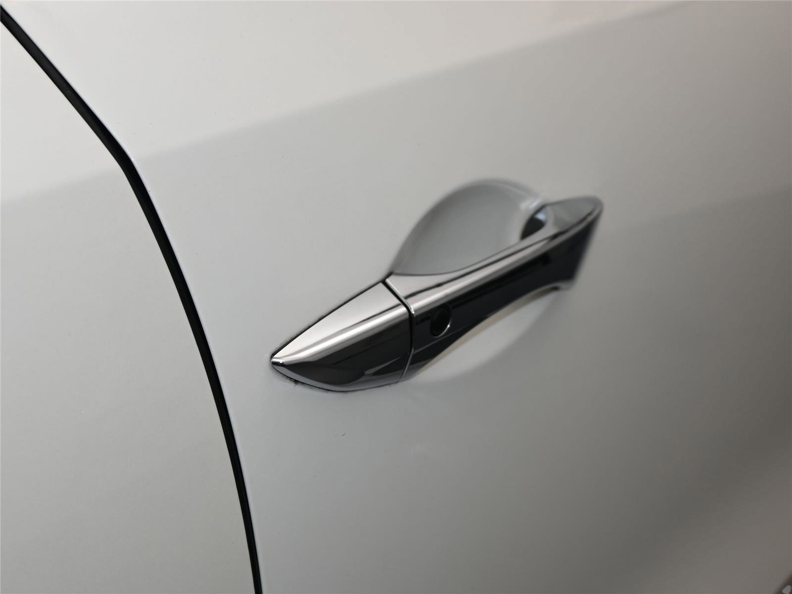 Used 2017 Acura MDX SH-AWD w/ Technology Package image 13