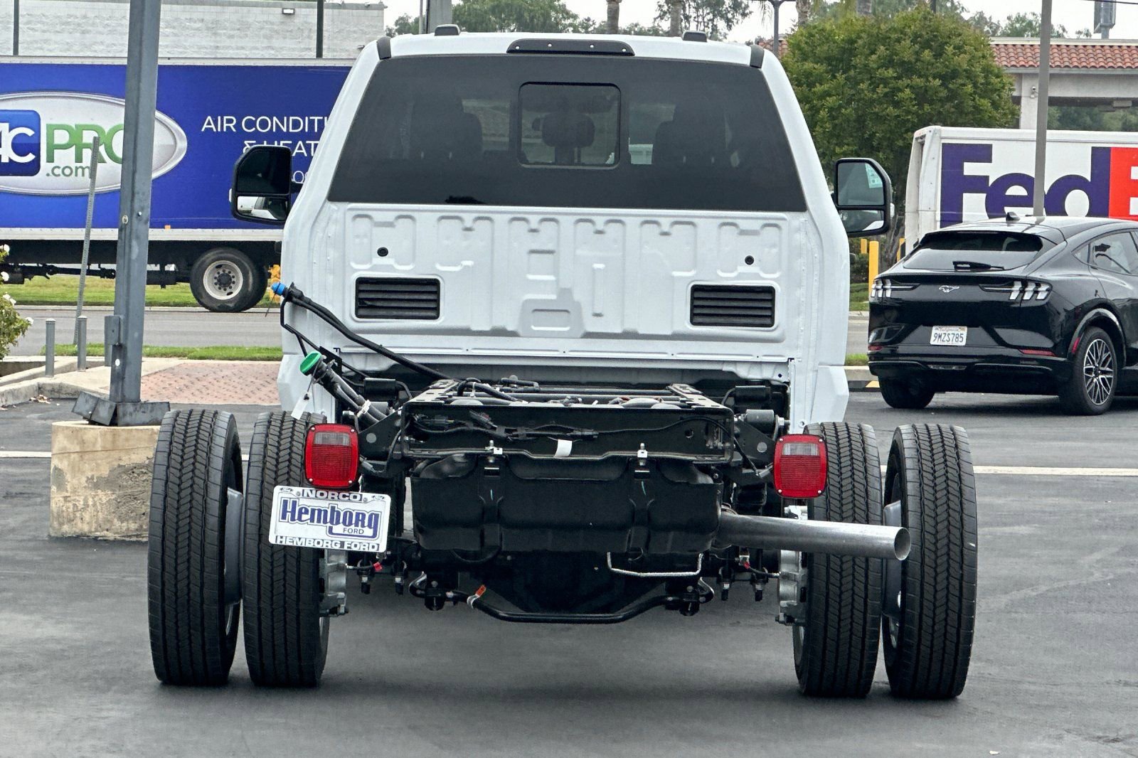 New 2025 Ford F450 XL RWD image 5