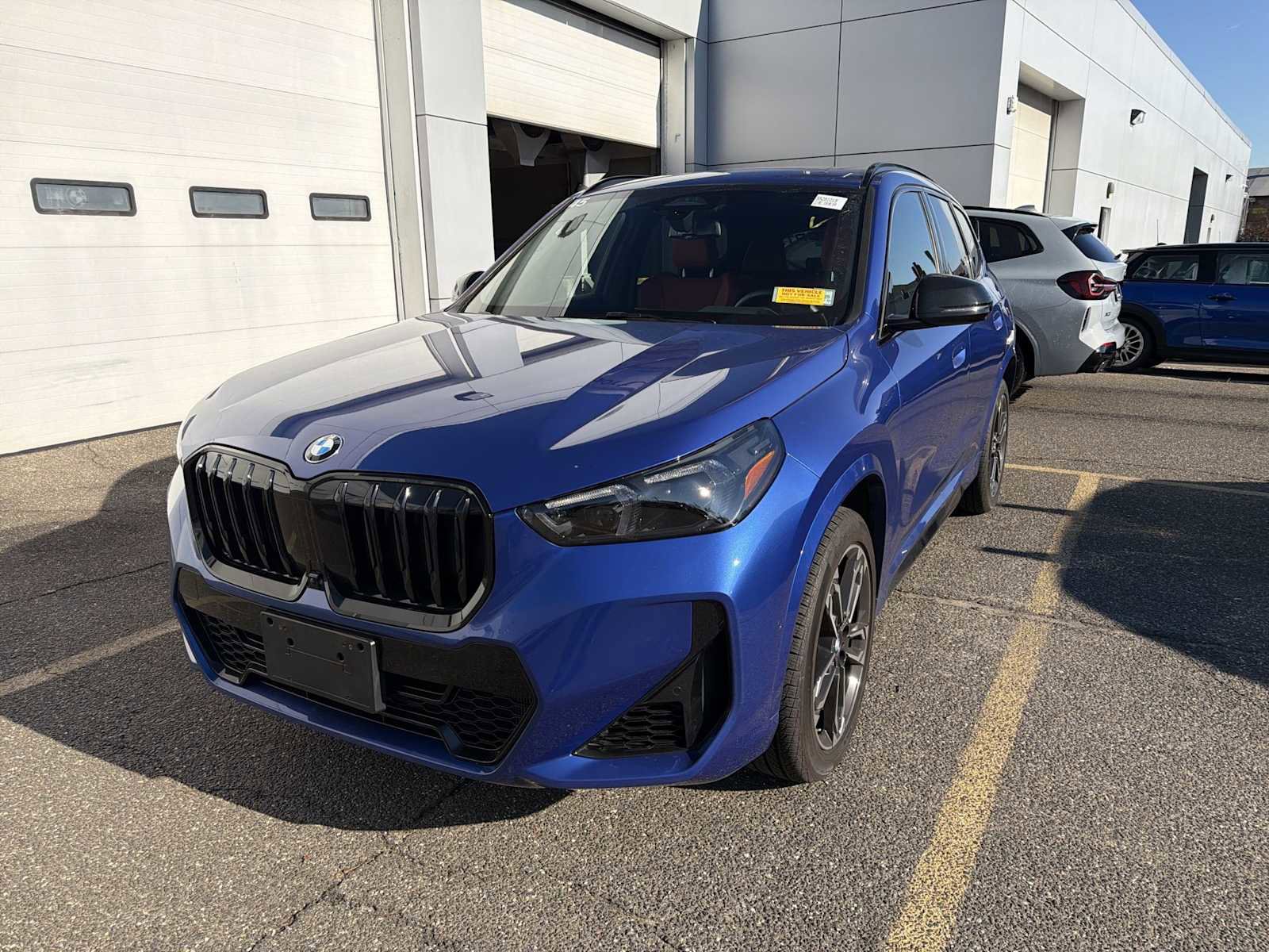 Used 2025 BMW X1 xDrive28i w/ Technology Package image 3