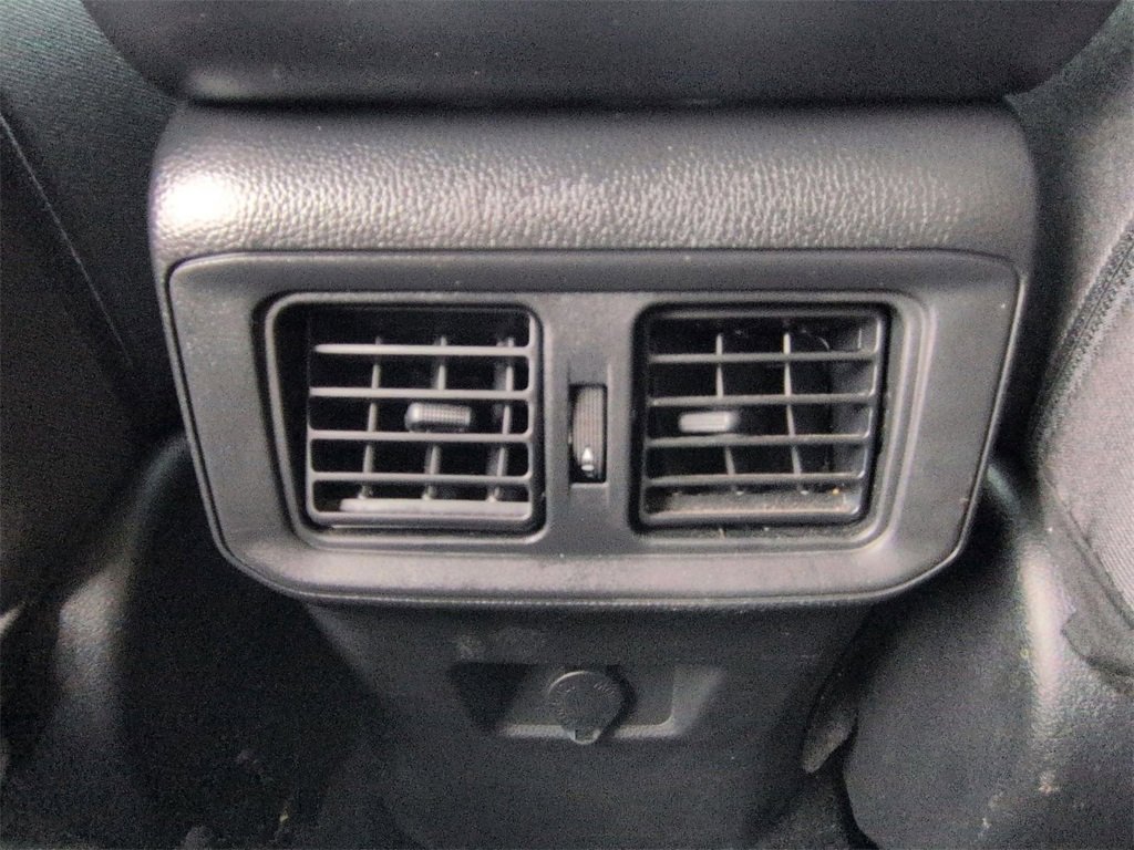 Used 2024 Toyota RAV4 LE image 20