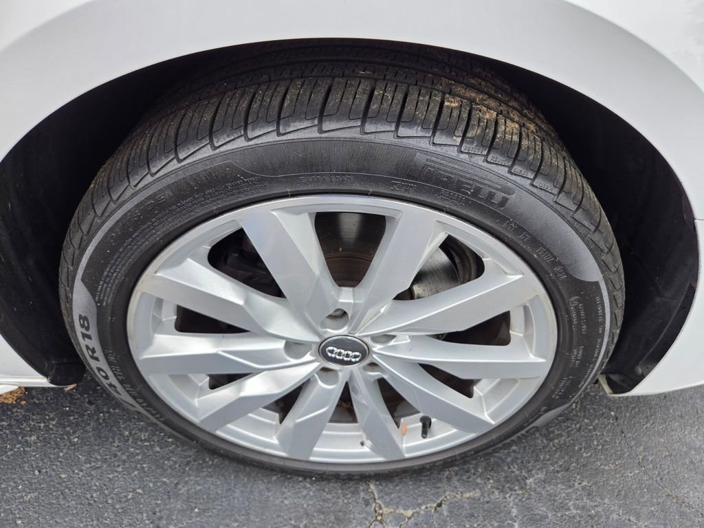 Used 2018 Audi A4 2.0T Ultra Premium w/ 18" Wheel Package image 10
