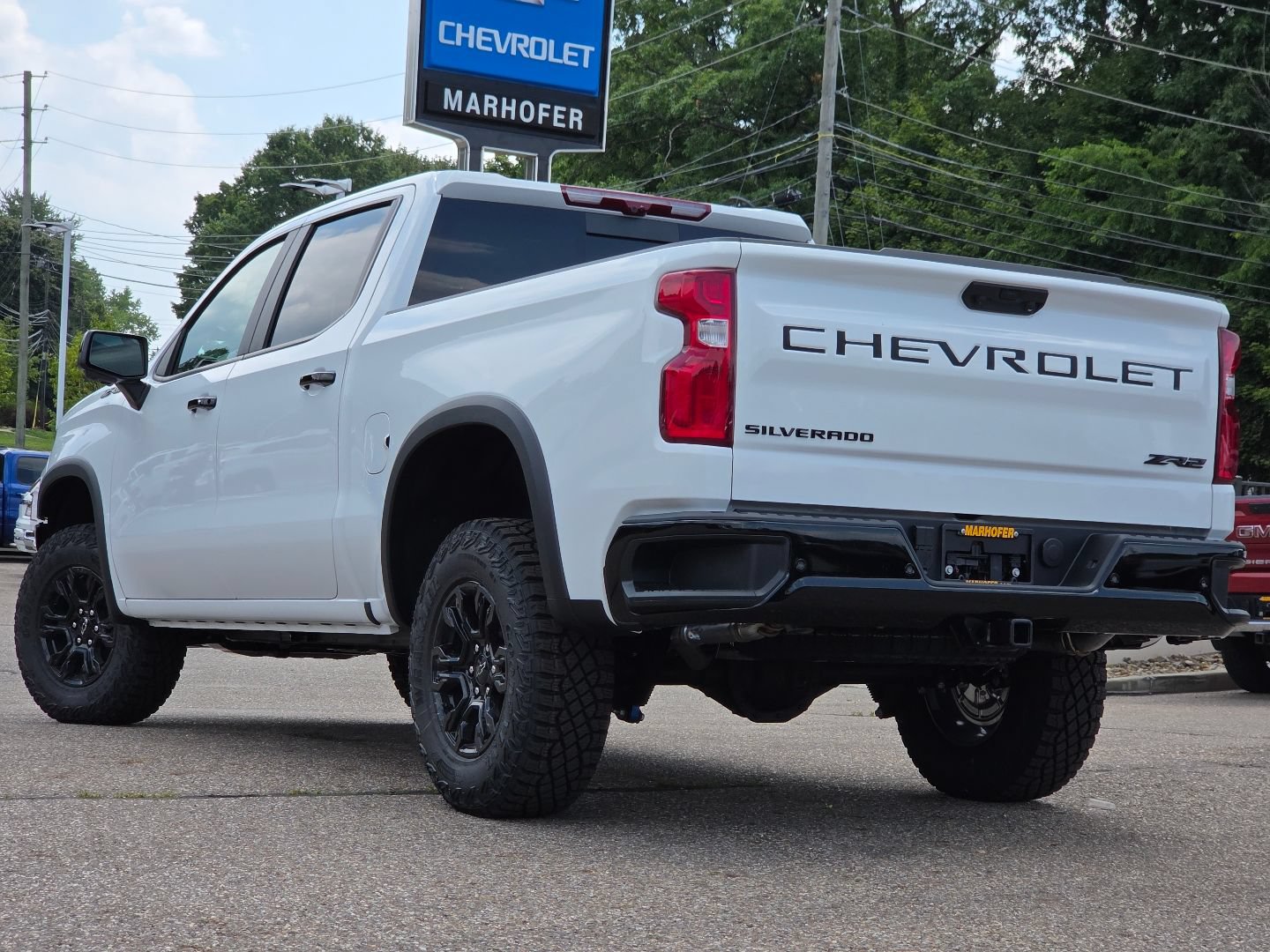 New 2026 Chevrolet Silverado 1500 ZR2 w/ Dark Appearance Package AWD/4WD image 18