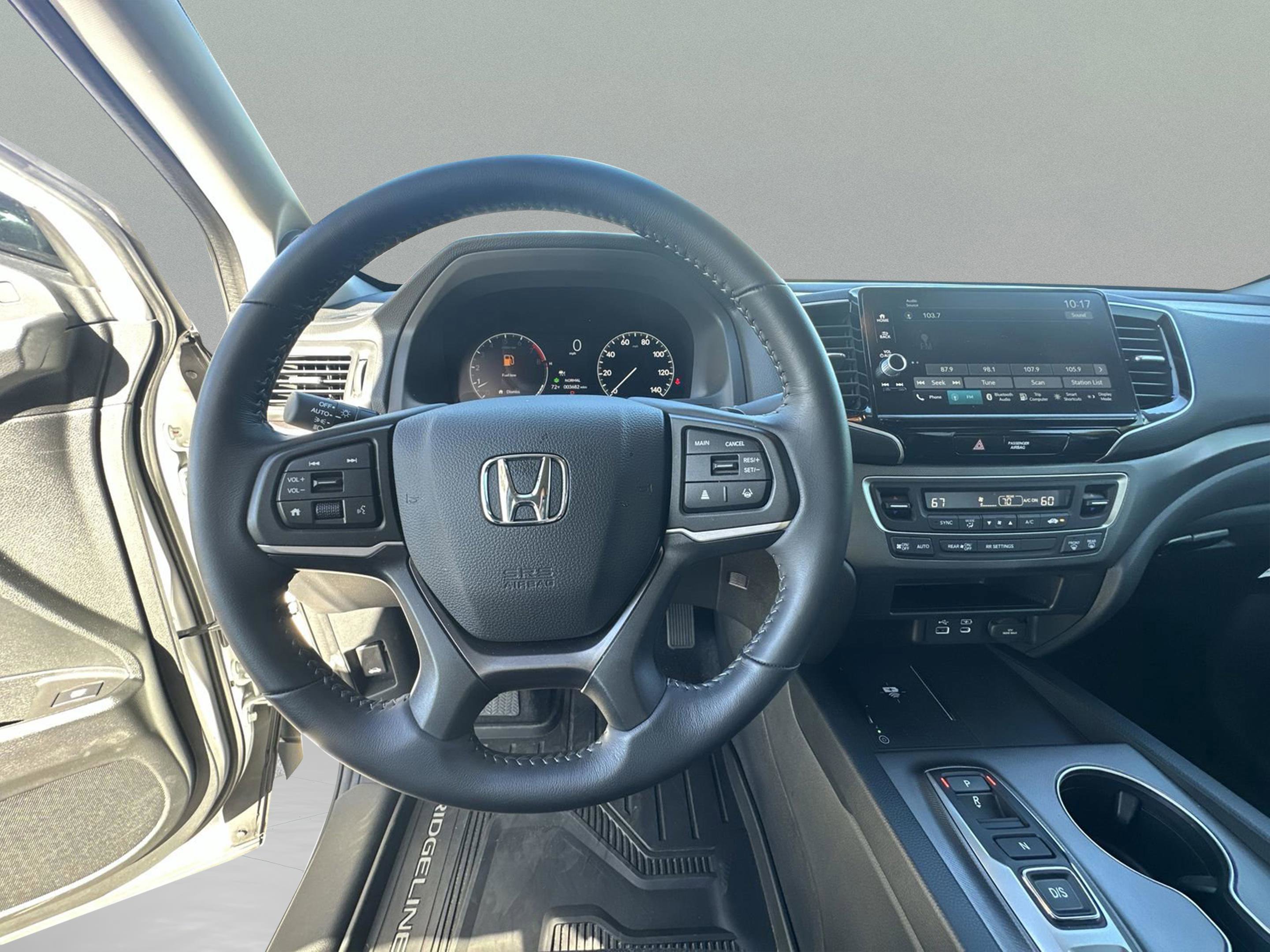 Certified 2025 Honda Ridgeline Sport image 10