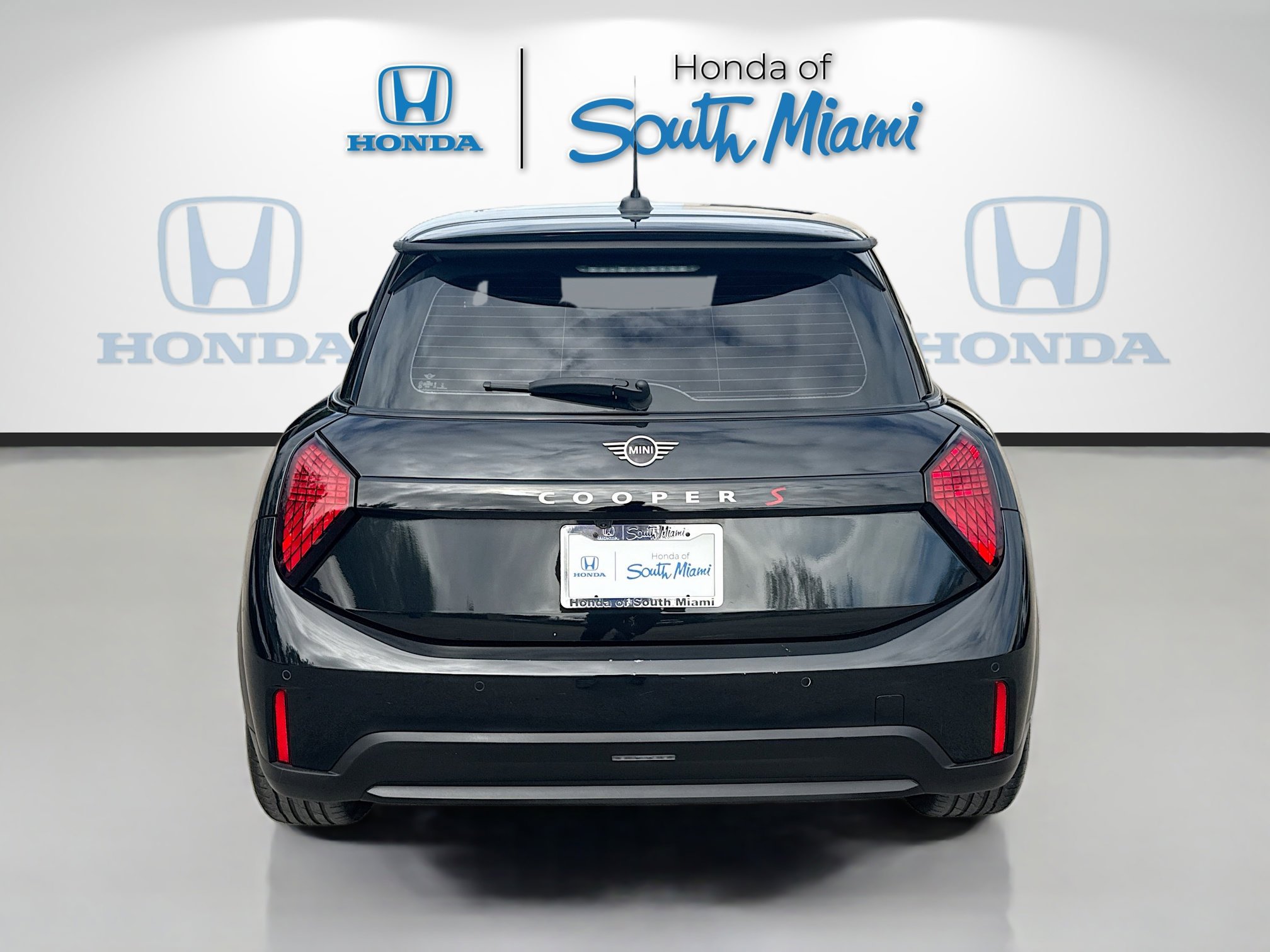 Used 2025 MINI Cooper S image 6