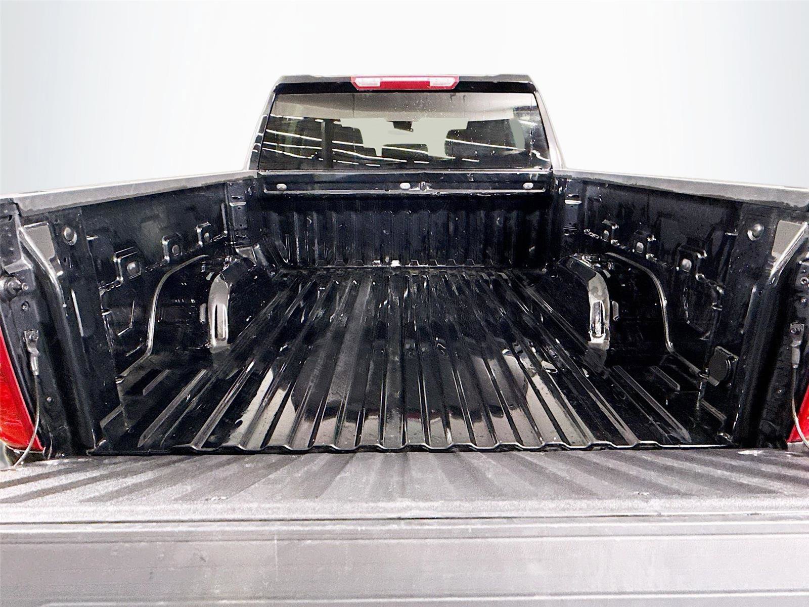 Used 2023 Chevrolet Silverado 1500 LT image 18