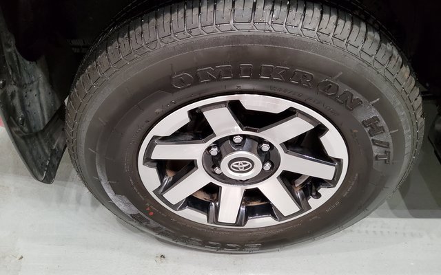 Used 2023 Toyota 4Runner TRD Off-Road image 33