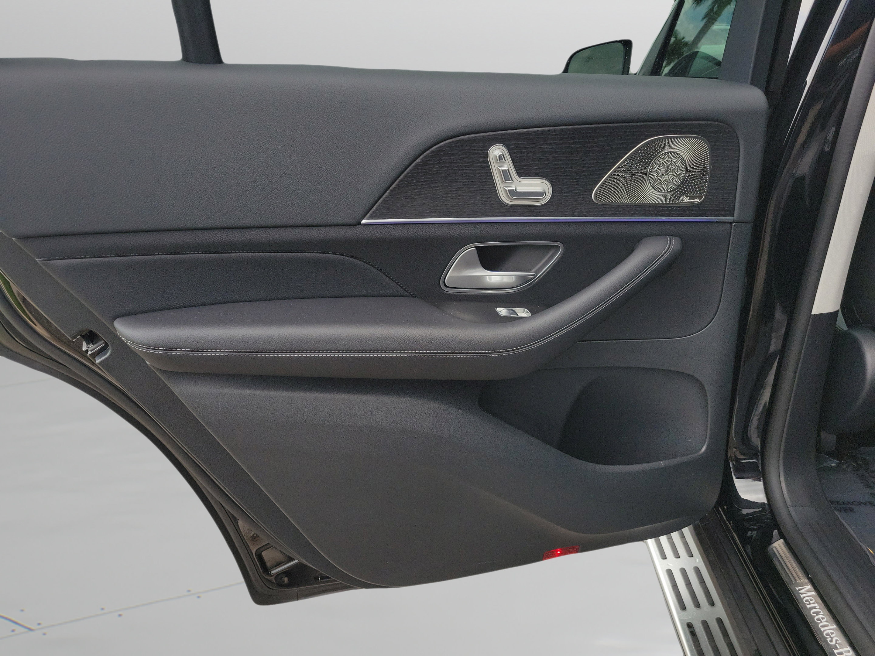 Certified 2026 Mercedes-Benz GLS 450 4MATIC image 7