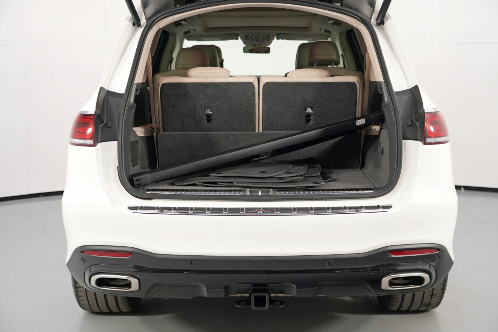 Used 2020 Mercedes-Benz GLS 580 4MATIC image 10