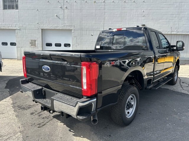 New 2026 Ford F250 XL image 3