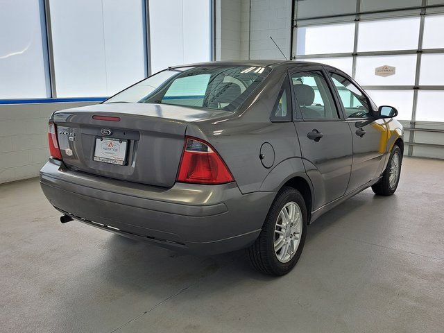 Used 2007 Ford Focus SE FWD image 5