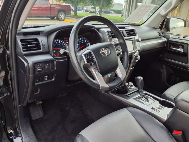 Used 2019 Toyota 4Runner SR5 Premium AWD/4WD image 16