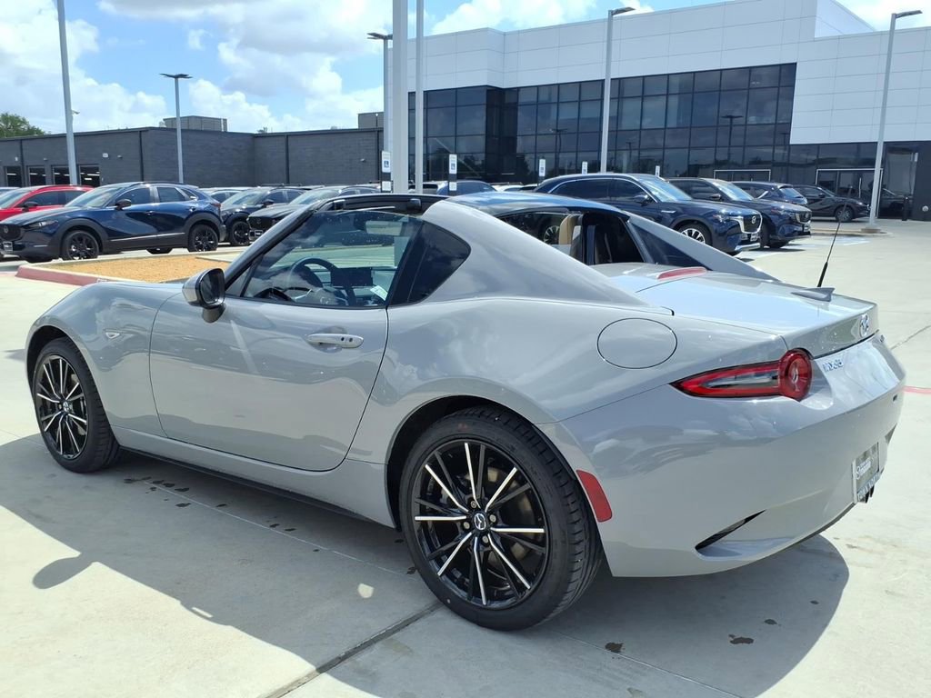New 2026 MAZDA MX-5 Miata RF Grand Touring RWD image 4