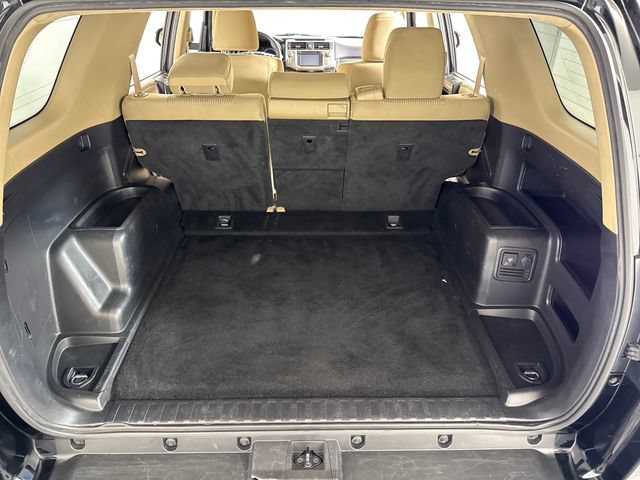 Used 2019 Toyota 4Runner SR5 AWD/4WD image 19
