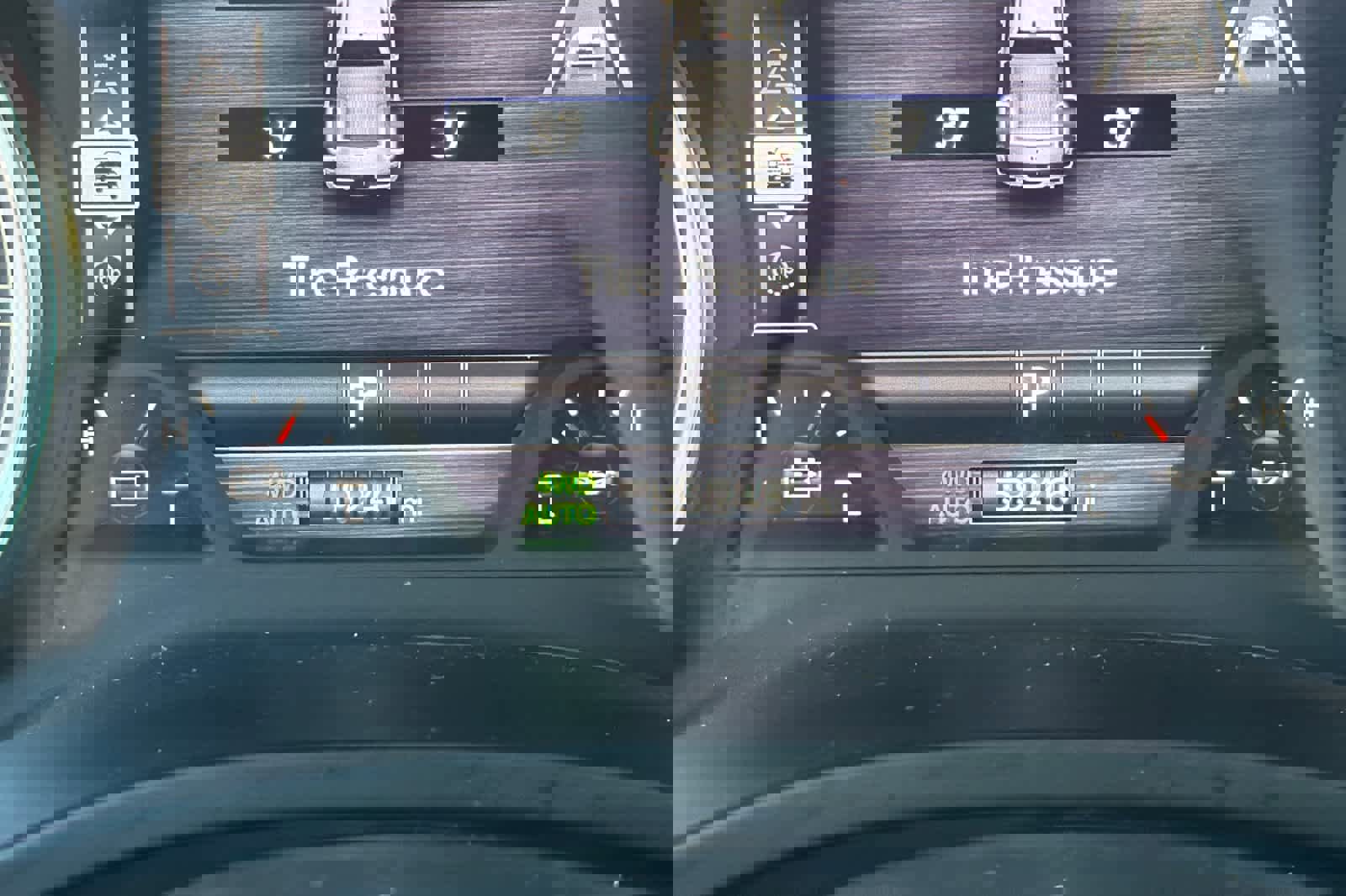 Used 2025 RAM 1500 Big Horn image 27