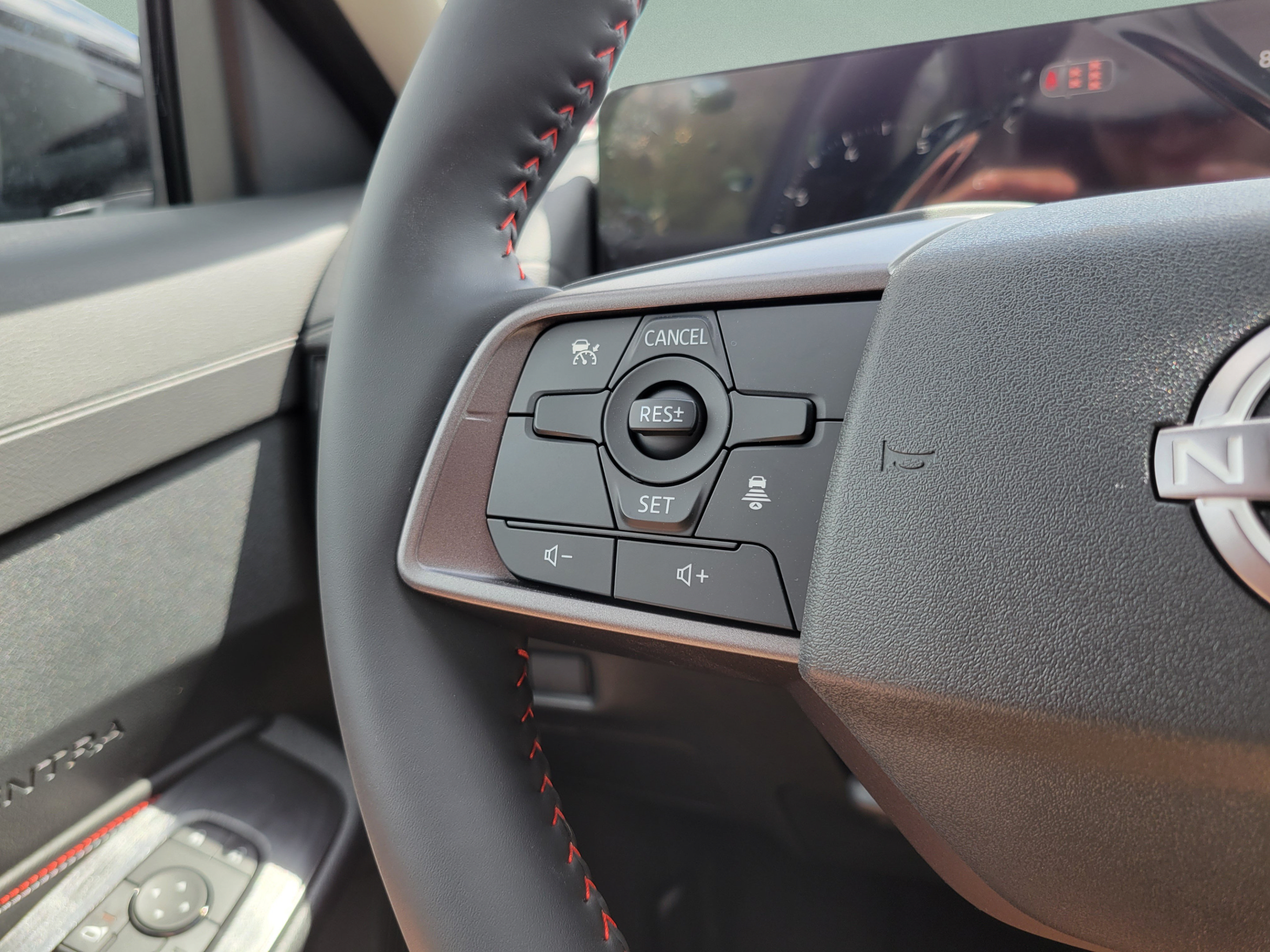 New 2027 Nissan Sentra SR w/ Floor Mat Package FWD image 21