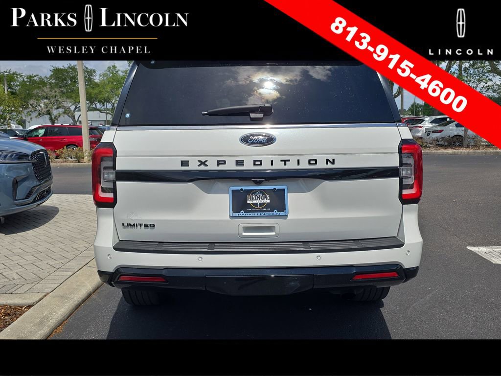 Used 2023 Ford Expedition Limited RWD image 5