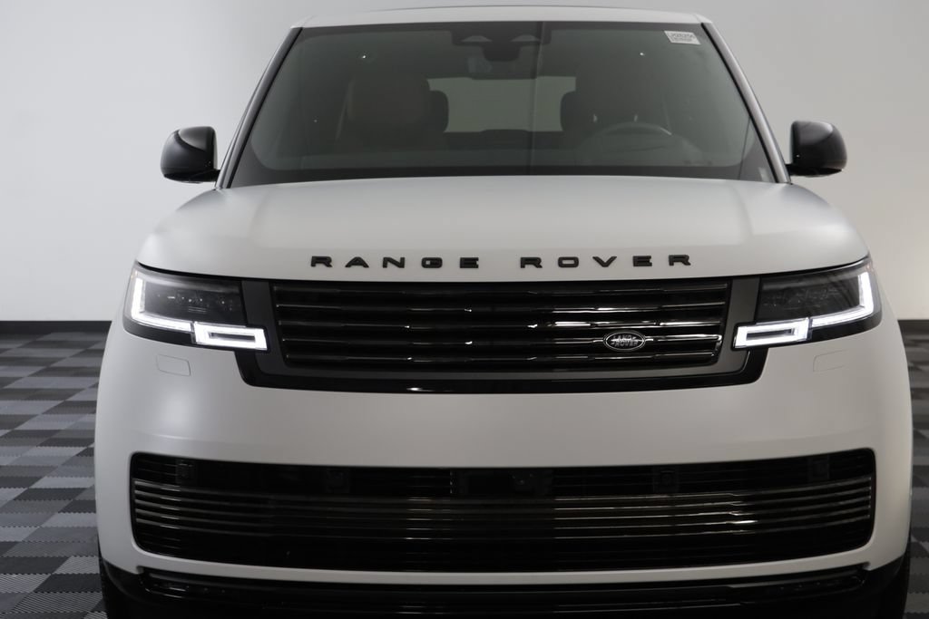 New 2026 Land Rover Range Rover SV AWD/4WD image 28