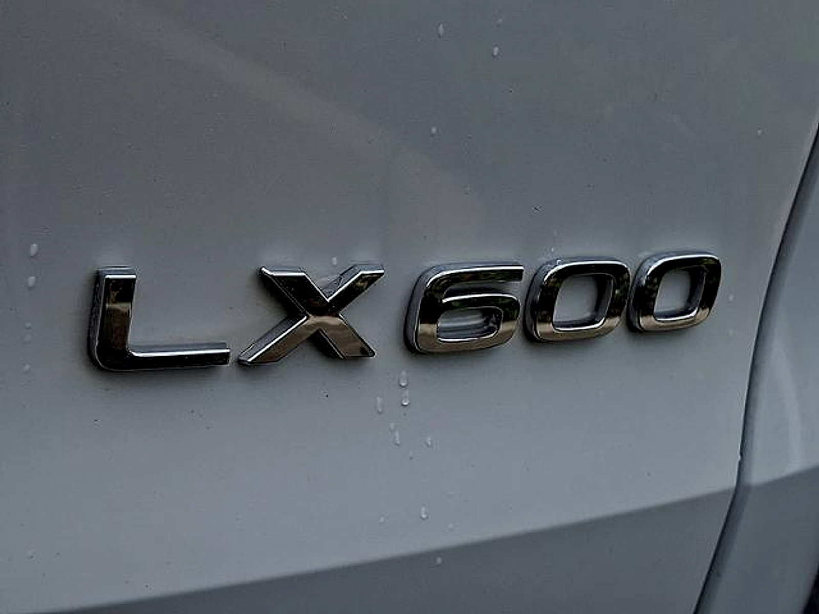 Used 2024 Lexus LX 600 F Sport AWD/4WD image 32
