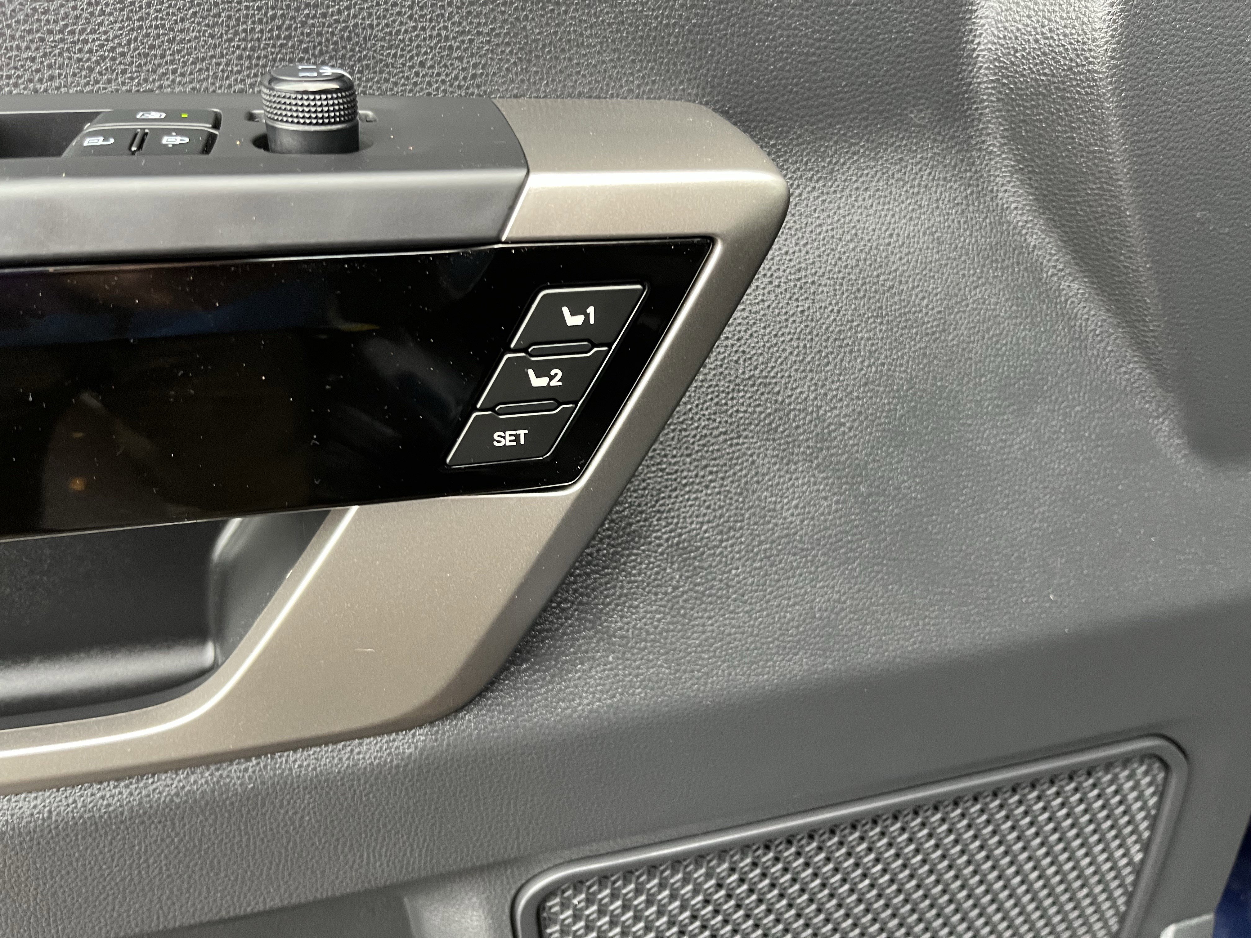 Used 2024 Toyota Tundra Limited w/ TRD Off-Road Package image 19