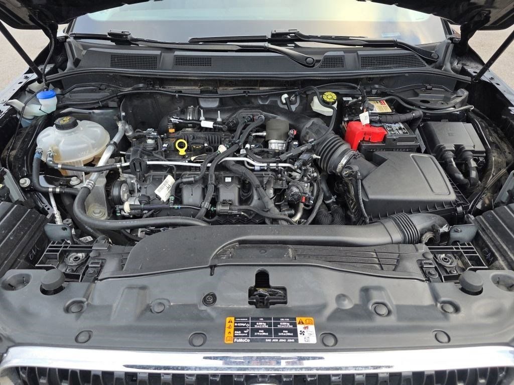 Used 2021 Lincoln Corsair Reserve w/ Equipment Group 201A image 13