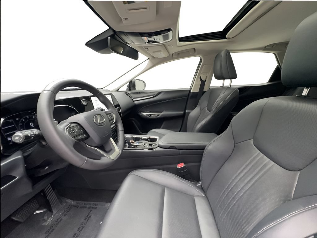 Used 2025 Lexus NX 250 FWD w/ Cold Area Package image 18