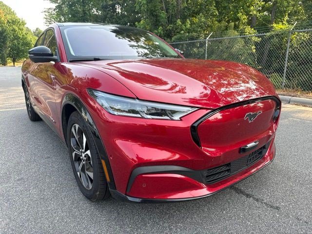 Used 2022 Ford Mustang Mach-E Premium RWD image 11