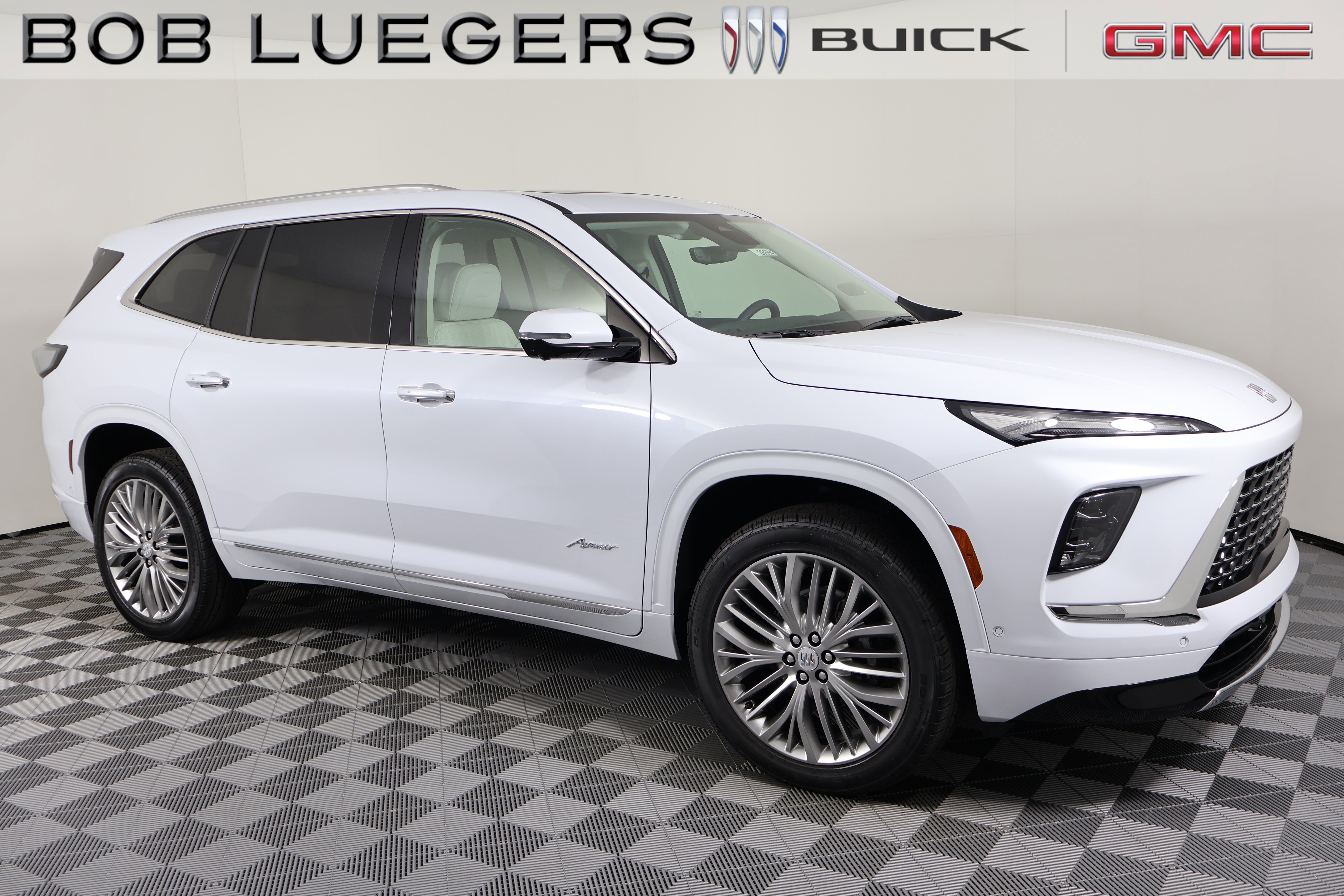 New 2027 Buick Enclave Avenir AWD/4WD image 2