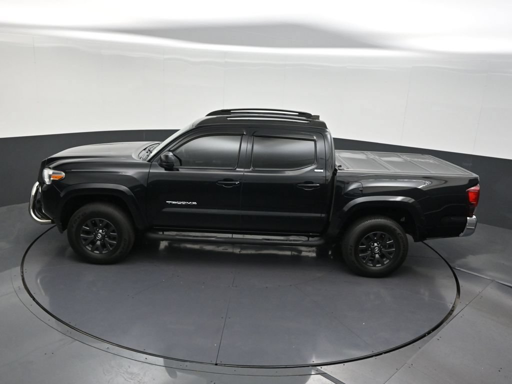 Used 2021 Toyota Tacoma SR5 RWD image 16