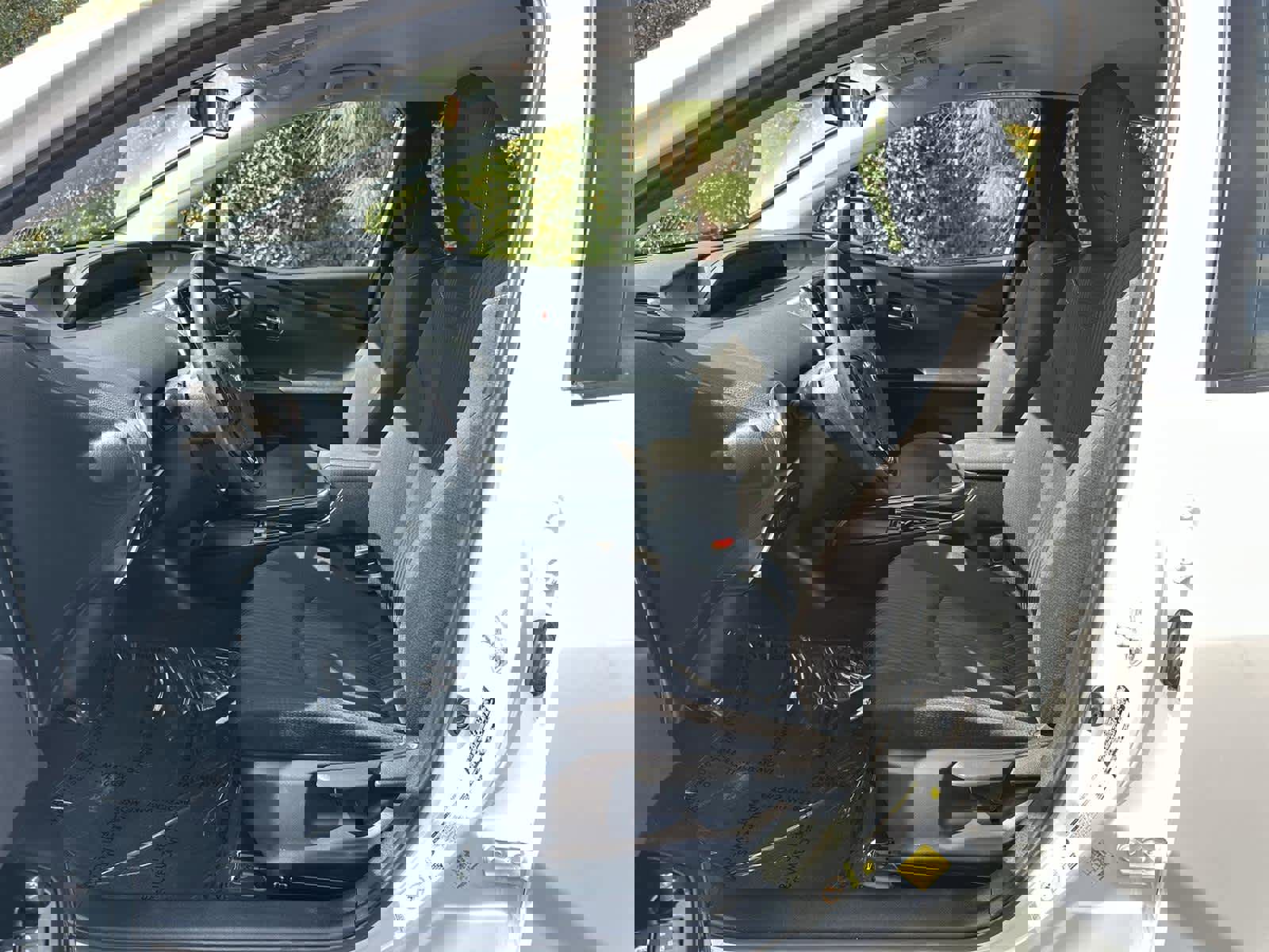 Used 2021 Toyota Prius Prime LE image 11