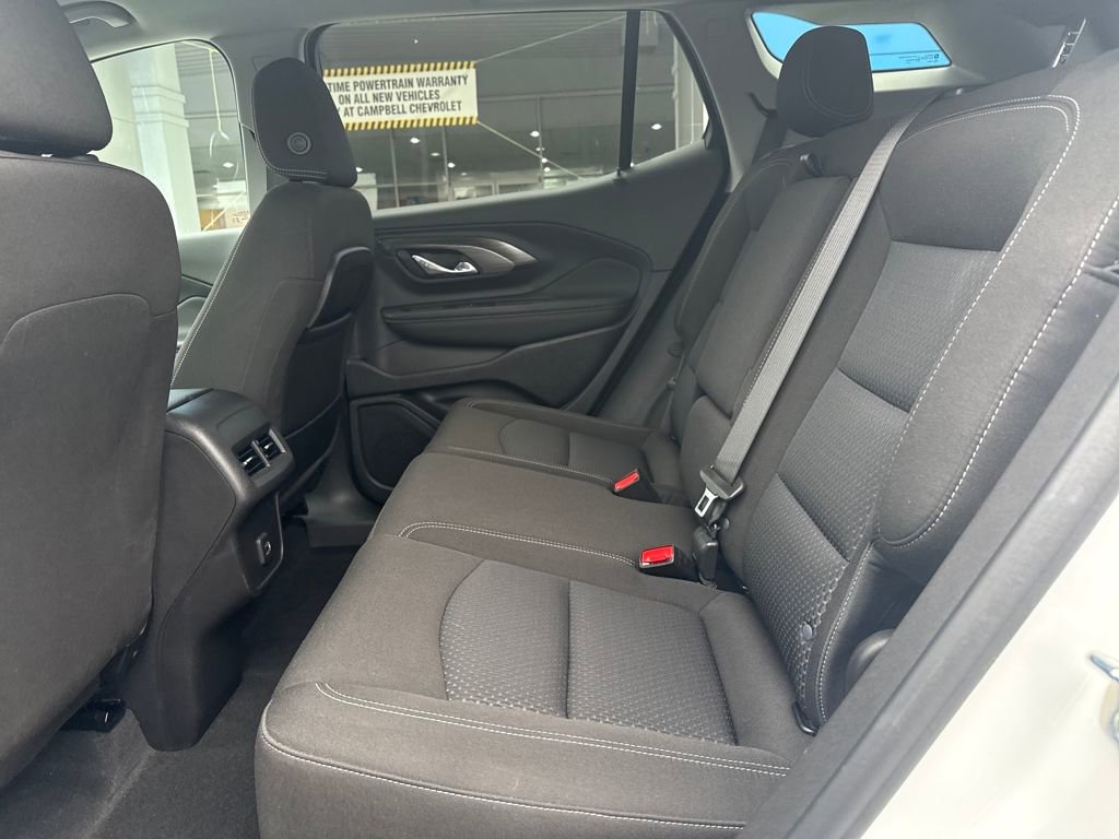 Used 2023 GMC Terrain SLE image 28