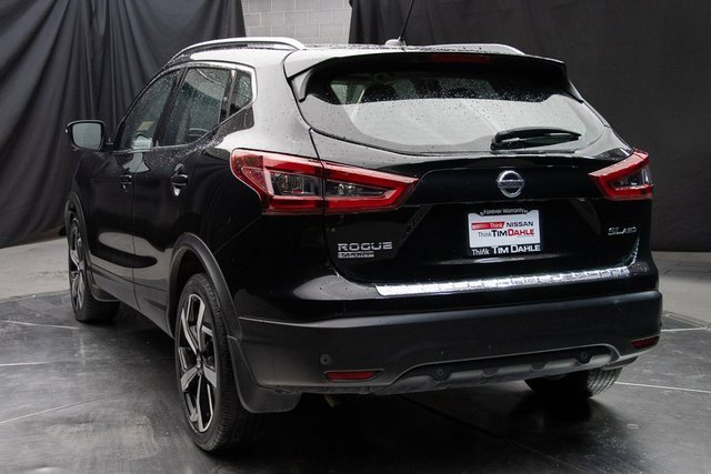Used 2022 Nissan Rogue Sport SL w/ Premium Package image 10