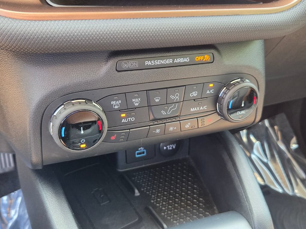 Used 2022 Ford Bronco Sport Outer Banks w/ Tech Package AWD/4WD image 23