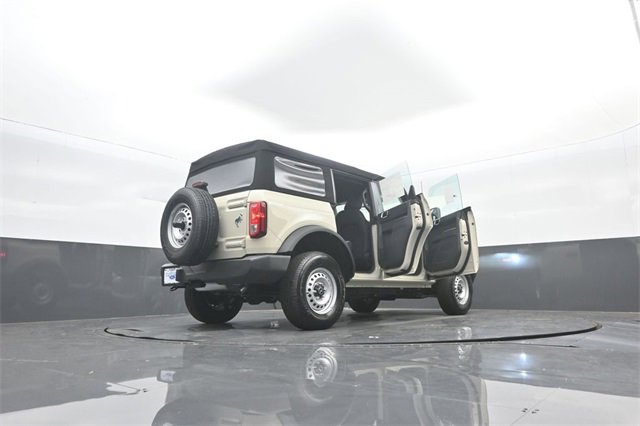 New 2025 Ford Bronco 4-Door image 38
