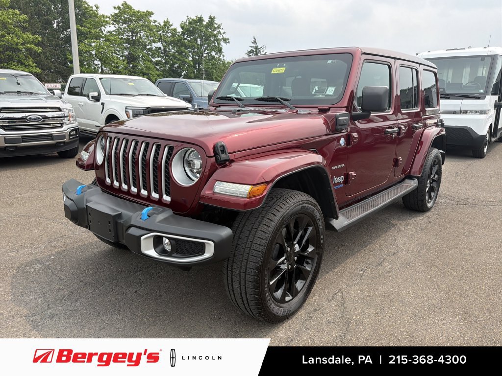 Used 2022 Jeep Wrangler Unlimited Sahara w/ Cold Weather Group