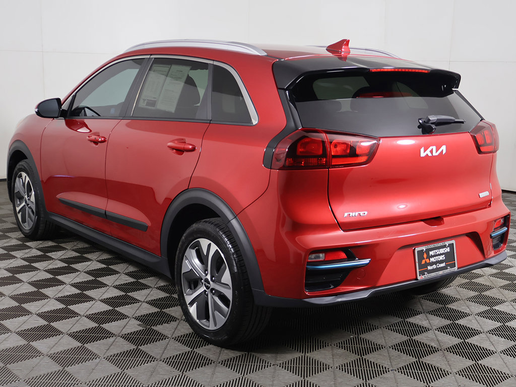 Used 2022 Kia Niro EX FWD image 11