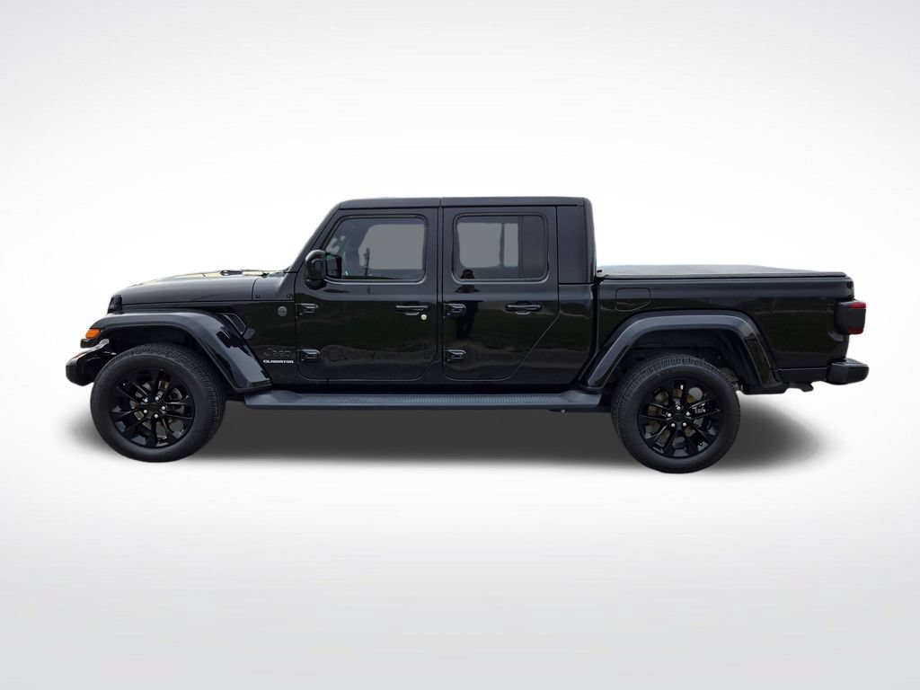 Used 2021 Jeep Gladiator Overland AWD/4WD image 9